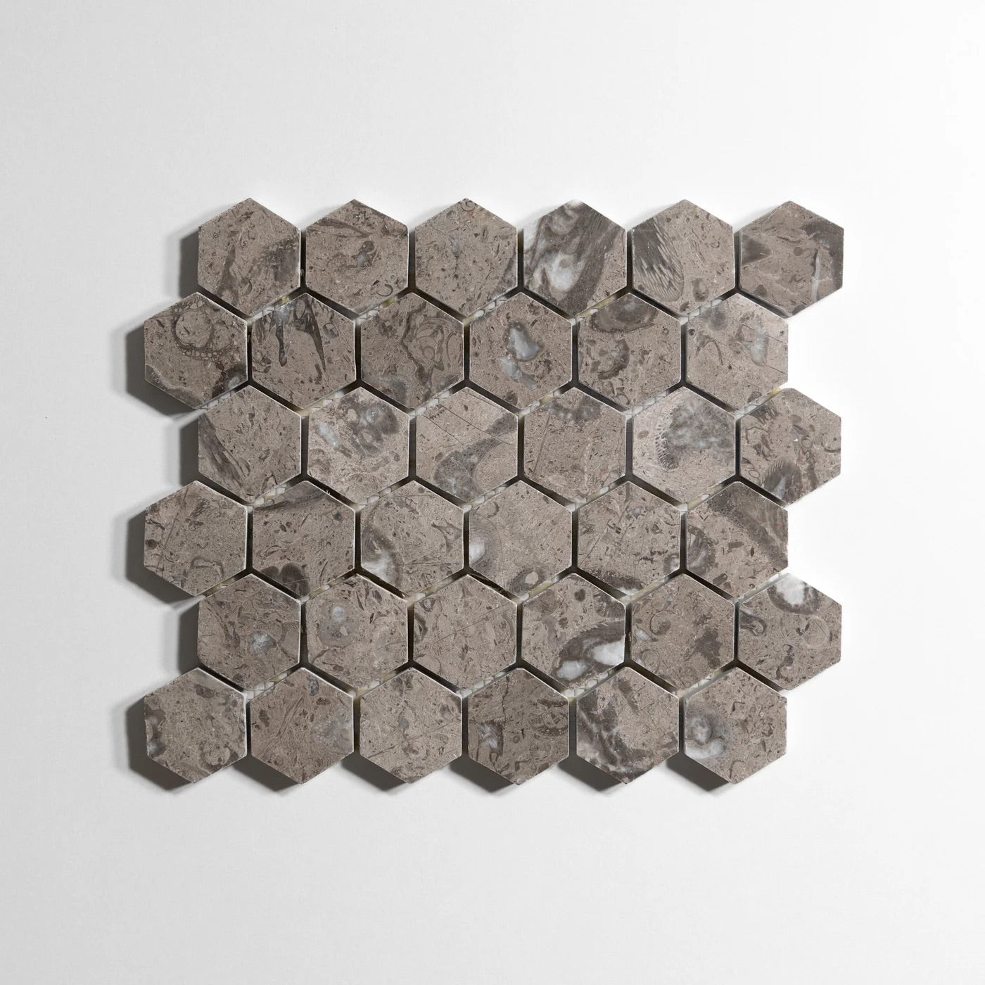 grande_gris_hex_2_X_2_12X10SHEET_Honed